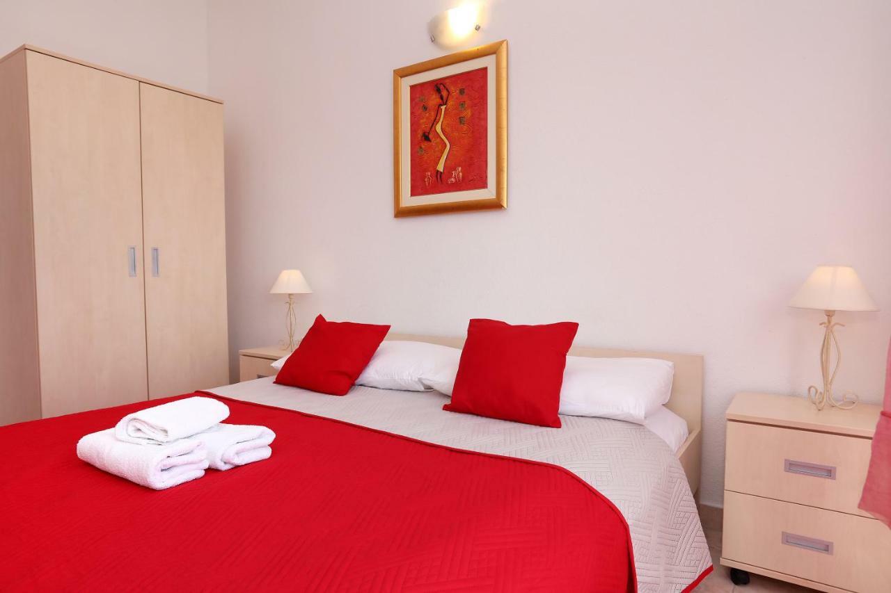 Apartment Mavarcica Trogir Exterior foto